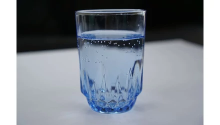 MITŐL LEHET FÖLD SZAGÚ A VÍZ?